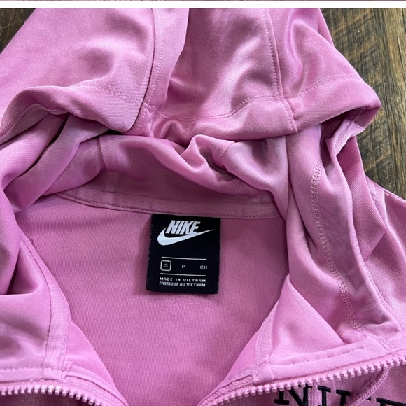 Nike BubbleGum Pink Zip-up Hooded Track Jacket - Picture 11 of 12